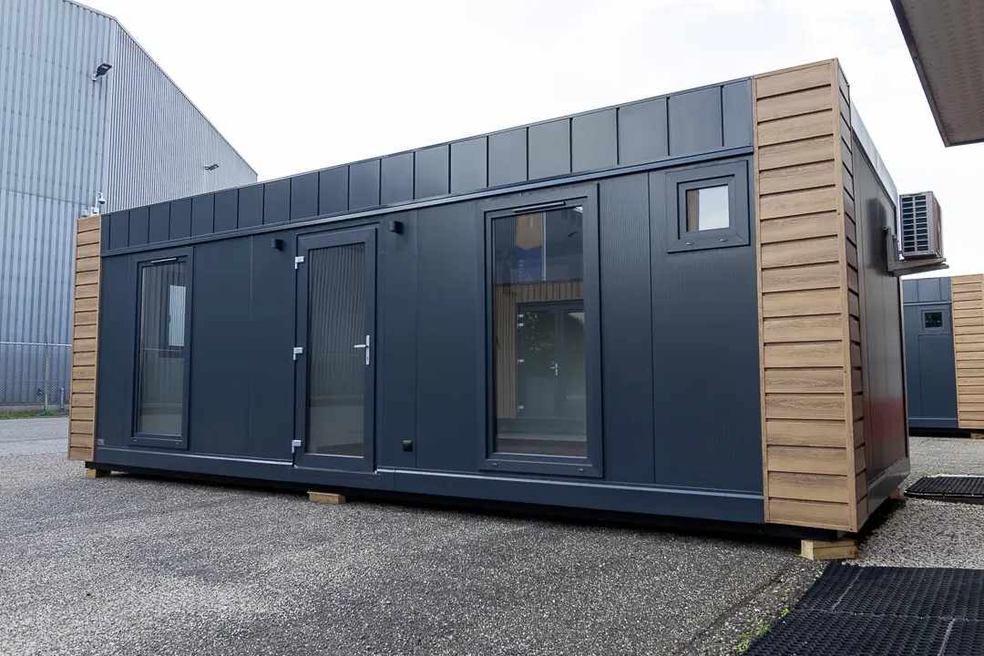OK-Unit wordt op locatie geplaatst en aangesloten
